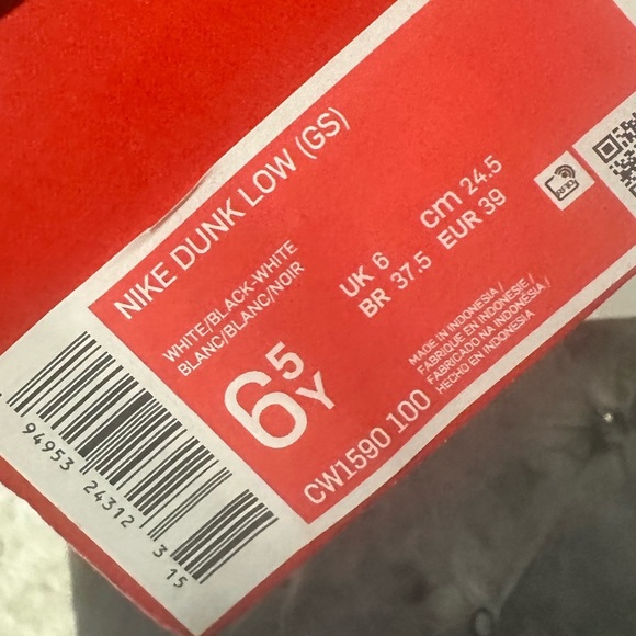 Nike Panda dunks - Picture 4 of 4